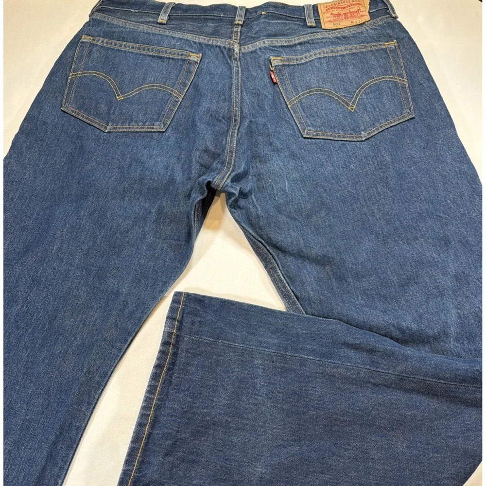 Levi's 501 Button Fly Original Fit Denim Jeans Straight Leg Men's SZ 40x32